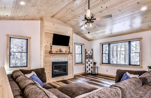 Star Lake House | Newly built wilderness retreat with a balcony, grill, firepit, game room, and AC