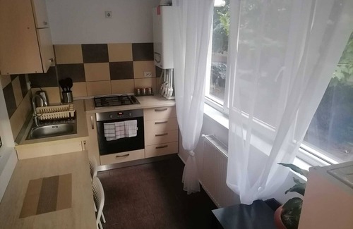 Popesti-Leordeni Apartment | Newly constructed building apartament , 10-minute metro ride to City Centre .