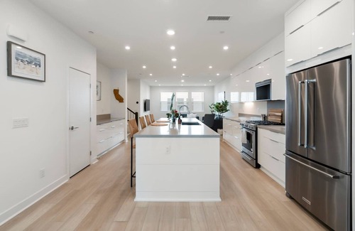 Serra Mesa House | Newly Constructed 4 Bedroom