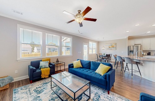 Grovetown House | Newly constructed home in a quiet neighborhood with yard, modern interior, & W/D