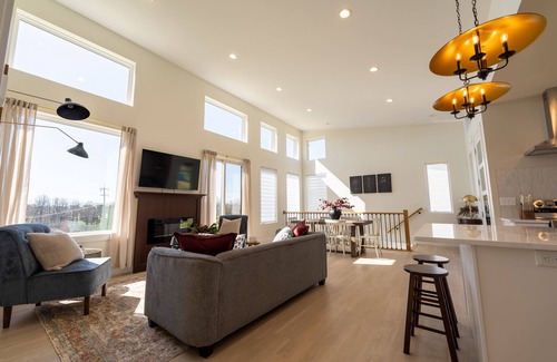 Dry Ridge House | Newly-constructed house, minutes from the Ark Encounter, with Hot Tub.