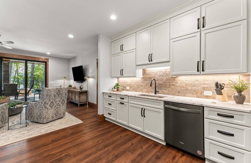 McCormick Apartment | Newly constructed luxury retreat on Lake Thurmond