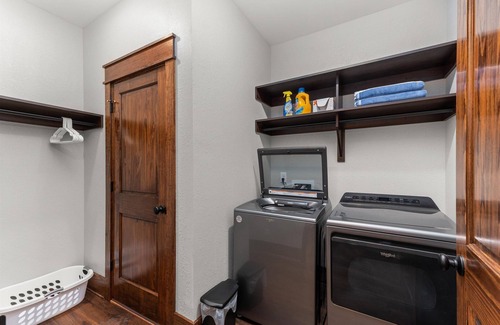 McCormick Apartment | Newly constructed luxury retreat on Lake Thurmond