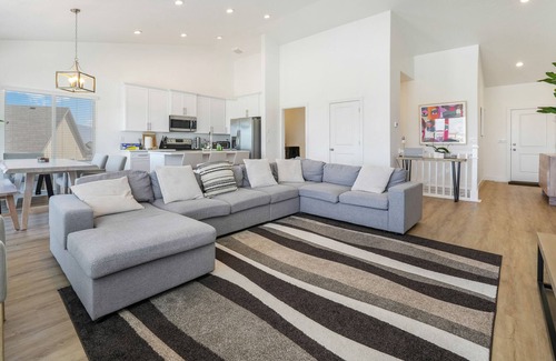 Kearns House | Newly Constructed Modern Home In Salt Lake