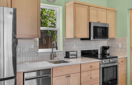 Redmond House | Newly Constructed One-Bedroom Tiny Home is Near Redmond’s City Center, Trails!
