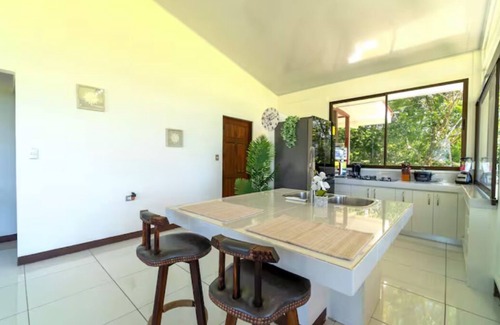 Central Pacific Coast Villa | Newly Constructed Family Home - Beach & Dominical