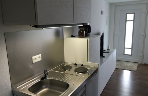 Heskem Apartment | Newly furnished comfortable 1st room apartment in a quiet location with TV, WLAN