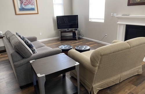 Santa Rosa House | Newly decorated 3bd/2ba, perfect for families!