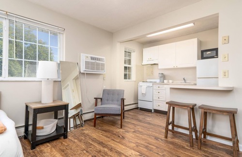 University District Apartment | Newly designed studio apartment