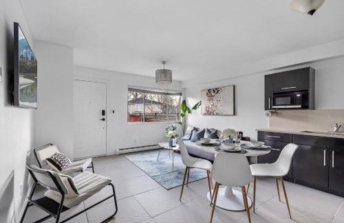 East Side Apartment | Newly Furnished Central Gem Near Transit