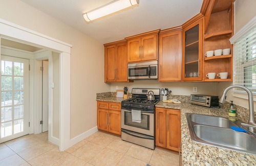 Claremont House | Newly Furnished Claremont Home – Near Colleges