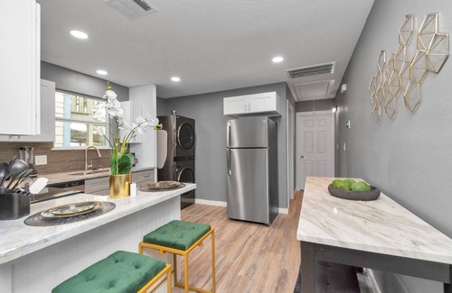 Northside House | Newly Furnished Home in Downtown - New Listing Discount