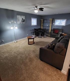 Welland House | Newly Furnished Modern Apartment