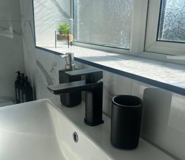 Ormskirk House | Newly Refurb 3 Bed Family Home In Ormskirk