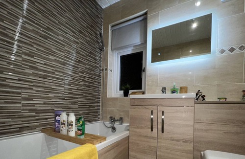 Hamilton House | Newly refurbed home