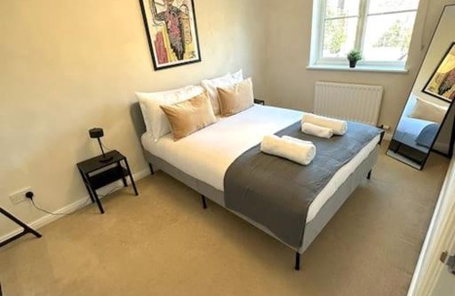 North Moreton Apartment | Newly refurbished 2 bed- Didcot