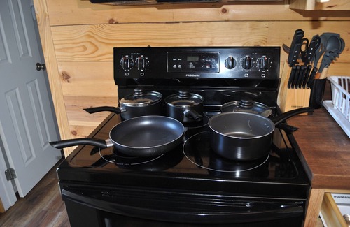 Albany Cabin | Newly Refurbished 2 Bedroom Duplex cabin in Albany, KY with Slip, Wi-Fi #19