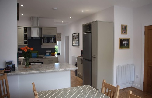 Arden Cottage | Newly refurbished beautiful 3 bedroom cottage; Loch Lomond