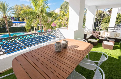 Puerto Banus Apartment | NEWLY REFURBISHED APT IN THE HEART OF PUERTO BANÚS