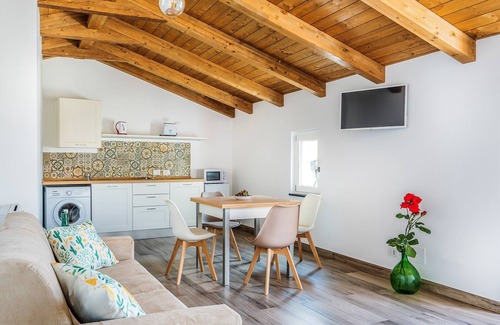 Moiano Apartment | Newly refurbished apartment with a private panoramic terrace near Sorrento