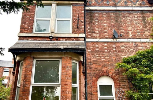 Nottingham House | Newly Refurbished Spacious and Bright House.7 min Drive to Nottingham Centre