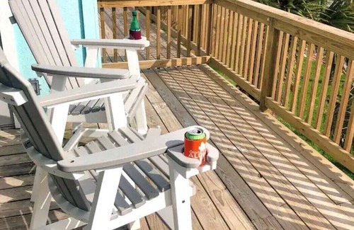 Rockport Condo | Newly relisted here! Clean condo with boat ramp, slips, pickleball and pool.
