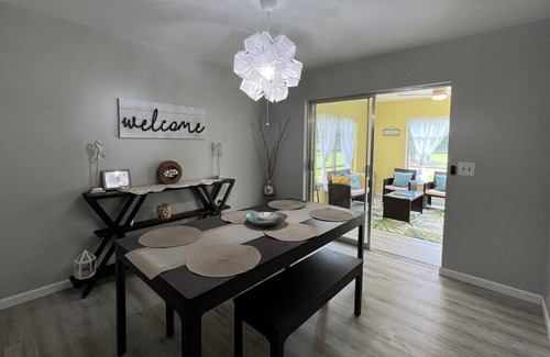 East County Civic Group House | Newly remodel Home w/ large private outdoor space