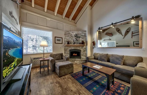South Lake Tahoe Apartment | Newly Remodeled 1 Bed and Loft at Lakeland Village