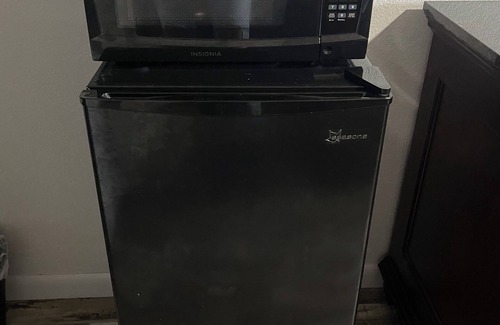 St. Marys Hotel | Newly remodeled 14-room hotel in charming St. Mary's .