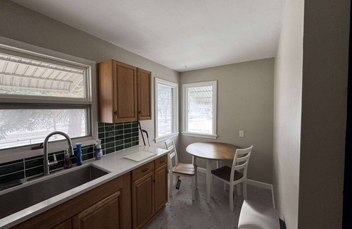 Great Falls House | Newly remodeled 2-bedroom house with WiFi, conveniently located in Great Falls