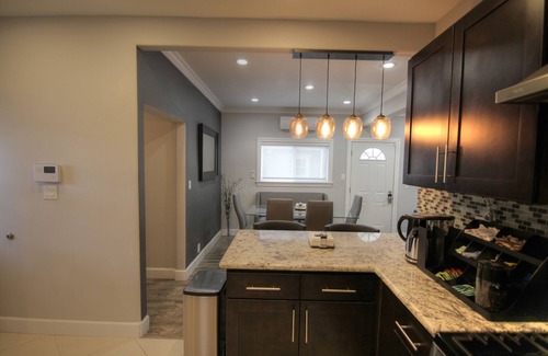Belmont Heights House | Newly Remodeled 2 Bdrm 1bath Bungalow With All The Amenities In Long Beach