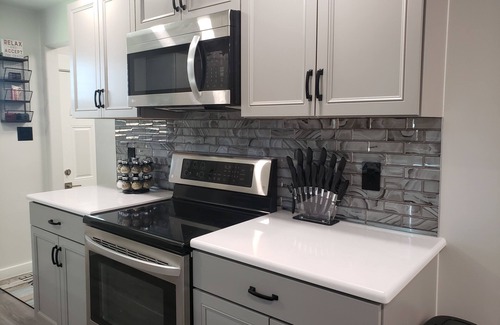 Sunnyheights House | Newly remodeled 3 bedroom home near Pueblo Reservoir