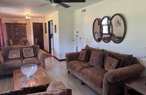 Colt House | Newly remodeled 3bd 2bath spacious home