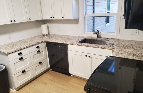 St Johns House | Newly remodeled, 3bed 1bath, Mint City Gem!