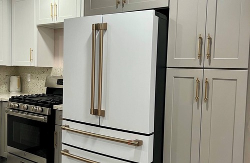 Quartz Hill House | Newly Remodeled 4 bedroom House