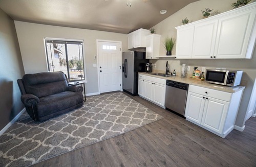 Bend House | Newly remodeled ADU in-between Bend and Redmond