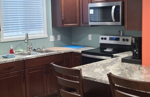 East Side Pioneers House | Newly remodeled "Beach" Themed home that is close to downtown and Mayo Clinic.