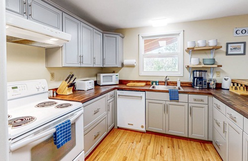 Spirit Lake House | Newly Remodeled Cabin on Spirit Lake, Waterfront - Idaho