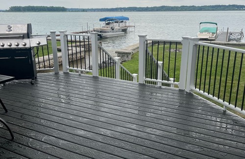 Cayuga House | Newly remodeled Cayuga Cottage with private dock on the sunset bay.