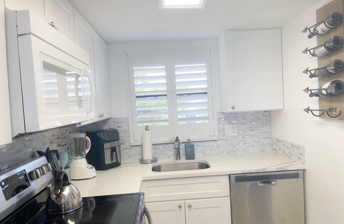 Vanderbilt Beach Condo | Newly Remodeled Condo, Steps to the Beach