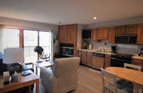 Mancelona Condo | Newly Remodeled, Condo Steps to Golf & Ski
