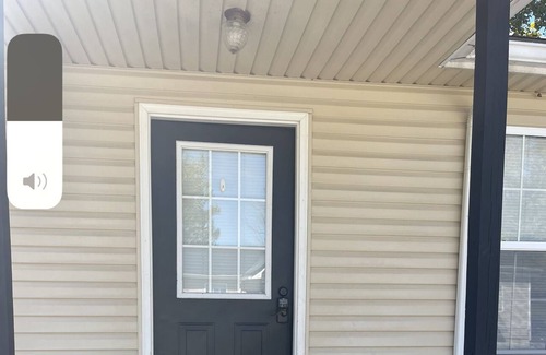 Farmers Apartment | Newly remodeled duplex’s