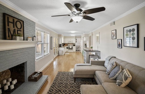 Pineville House | Newly remodeled! Family friendly. Near lake & park