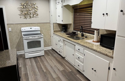 Tampa House | NEWLY REMODELED FARMHOUSE IN THE HEART OF TAMPA FLORIDA