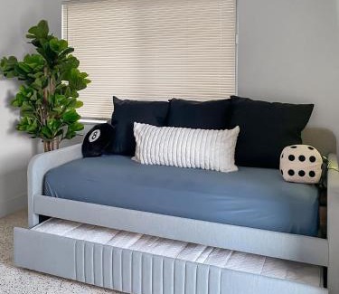 East Little Havana Apartment | Newly Remodeled full Apartment