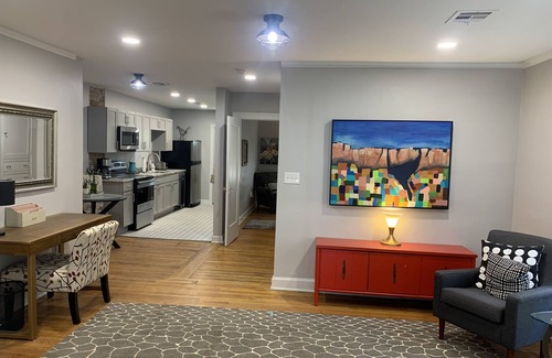 Crestwood Apartment | Newly remodeled Gem in heart of OKC