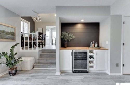 West Omaha House | Newly Remodeled Home - 20 minutes from anywhere in Omaha!