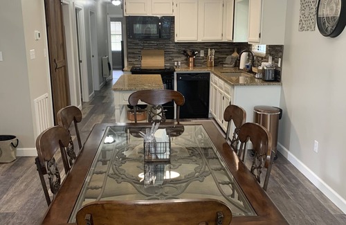 Leesburg House | Newly Remodeled Home across the road from Weiss Lake