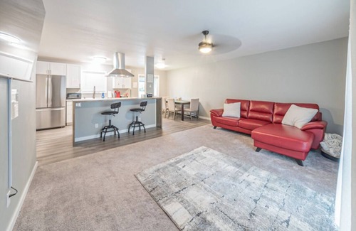 Campbell Park House | Newly remodeled home in Anchorage U-Med District
