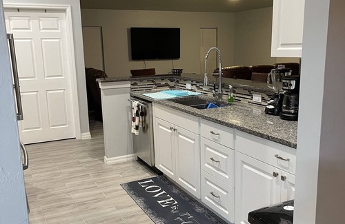 Mariner House | Newly Remodeled Home in The Cape!